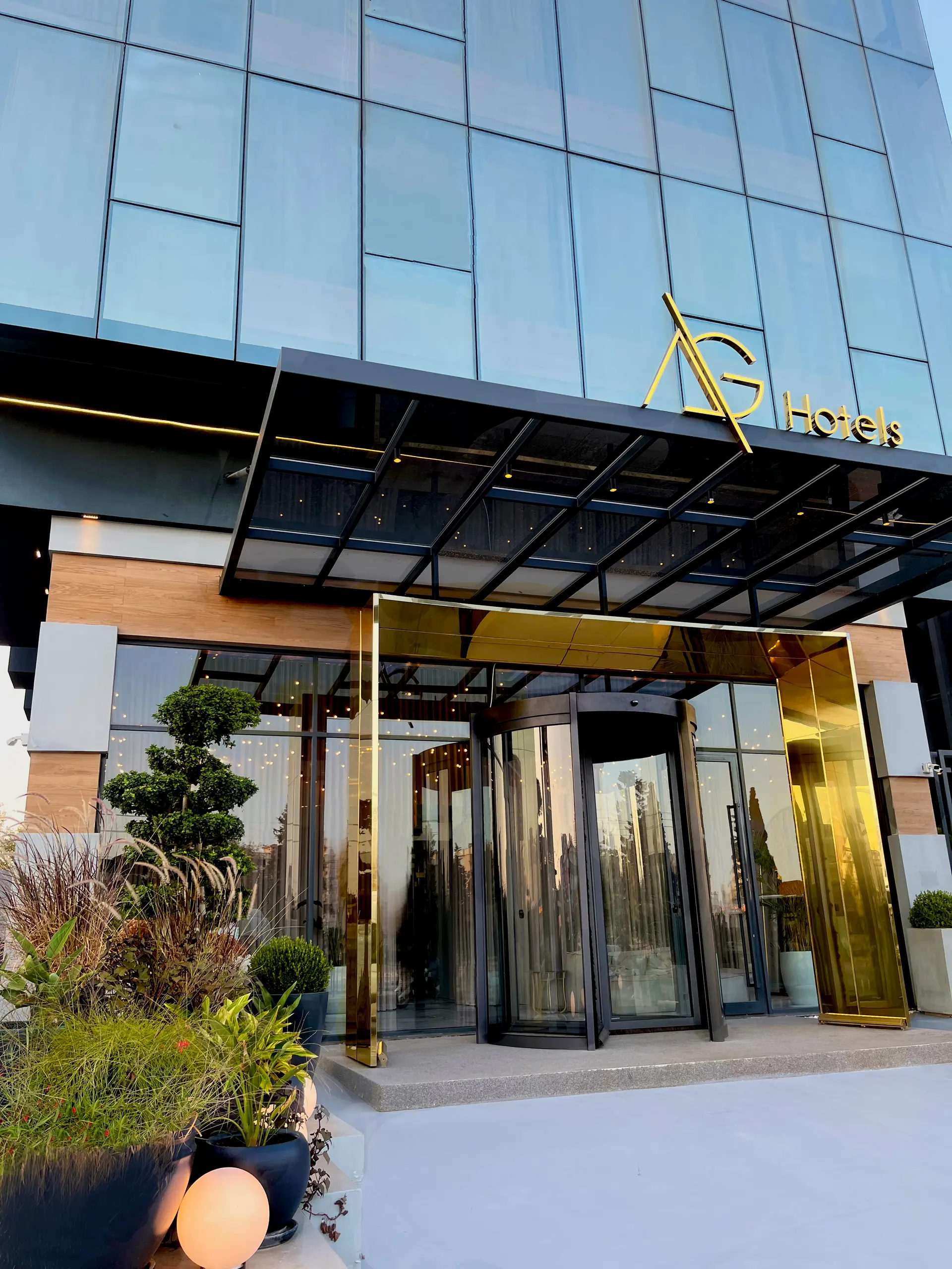 Zeitgemäße Fassade des AG Hotels Antalya